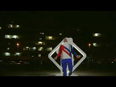 Una nuova canzone di Enzo dong