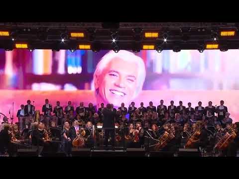 Dmitri Hvorostovsky and Friends for Children 2018   ' Toi et Moi ' BORISLAV STRULEV