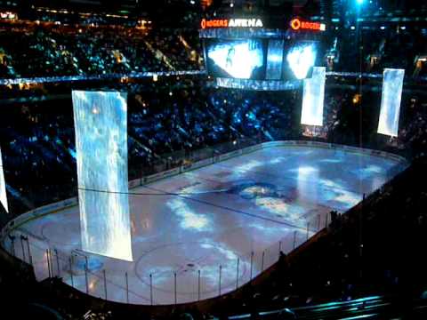 Vancouver Cancuks vs. Nashville Predators - 10/20/11