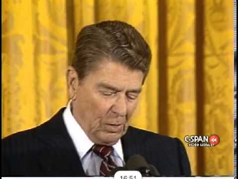 Ronald Reagan calls for release of Nelson Mandela, end of apartheid in '86