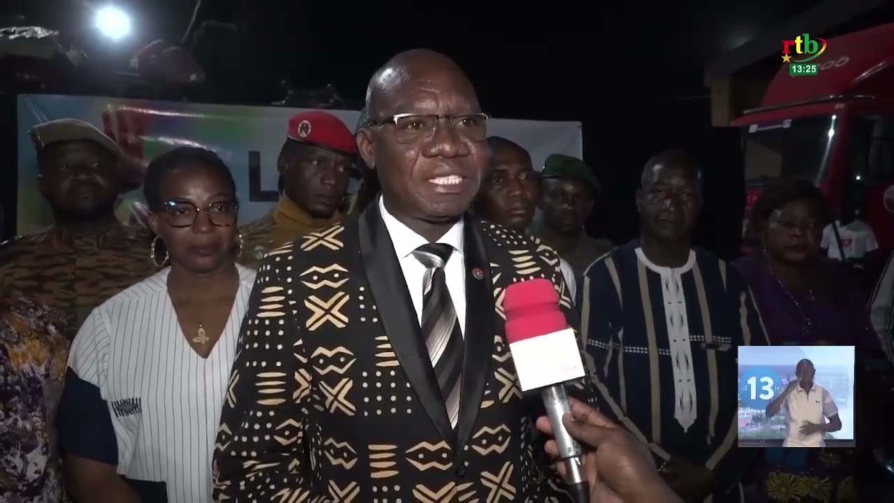 La caravane de la solidarité « Dèmè Sira » dépose ses valises à Koudougou, dans la région de Nando