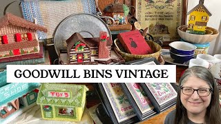 Thrift With Me in Wisconsin | Goodwill Bins | Vintage Finds to Resell