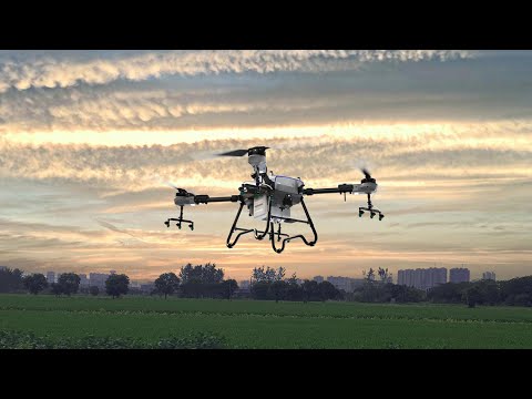 Nanjing Zhiren Professional Farmer High Efficient Agriculture Aprayer Drone with Double Tanks
