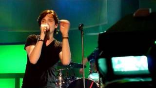 Bài hát Will Not Back Down - Nghệ sĩ trình bày Alex Band