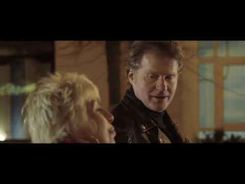 Petr H. Batěk - Petr H. Batěk & Marcela Březinová - Náhodou (official music vide