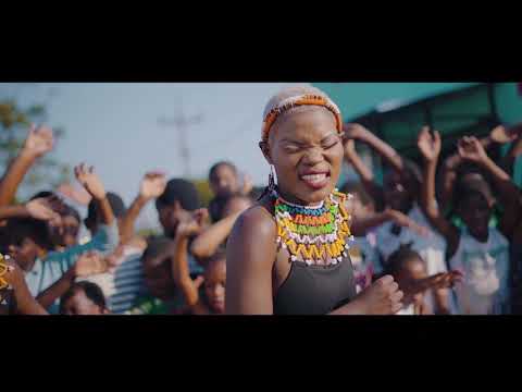 Q Twins Feat. Ntencane & Dj Tira - Laba Abantu (Official Music Video)
