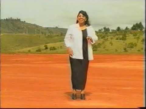 KLARYS - MANANA ANDRIAMANITRA MAHERY