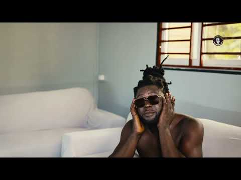 Botty Man - Lolo Taki