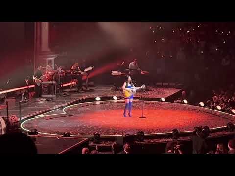 Kacey Musgraves, “Slow Burn” - live at Madison Square Garden (2022)