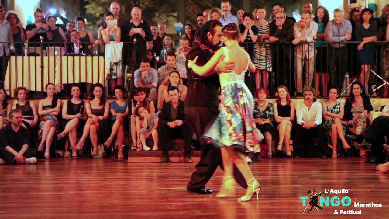 Akin Gokkaya & Ilgin Tetikcan - Rie Payaso orquesta Juan D'Arienzo