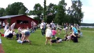 preview picture of video 'Midsommar på Hasselö 2010'
