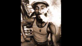 Lee Perry - Mumbling & Grumbling (The Silvertones)