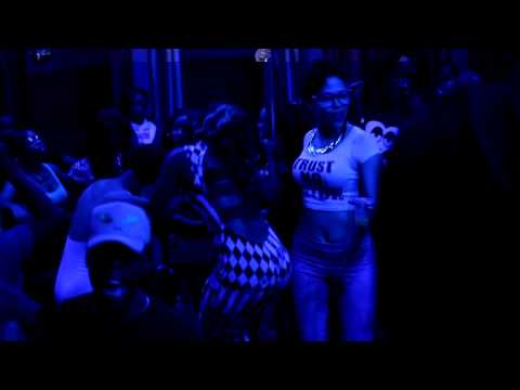 FMG FEAT. ID OF FIRESQUAD - SHOTS (OFFICIAL VIDEO) @MONEYSTRONGTV