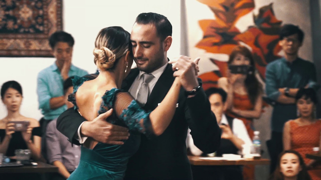 Video thumbnail for Fausto Carpino & Stephanie Fesneau Tango Performance #1