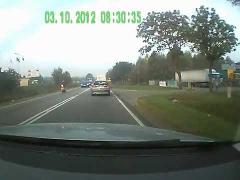 Kobitka za kierownicą .. 