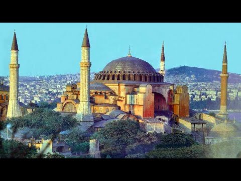 KOSTANDINOPOJA, KRYEQYTETI I DY PERANDORIVE