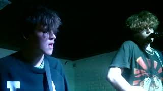 Viola Beach - Drunk (The Rocking Chair, Sheffield on 28/11/2015)