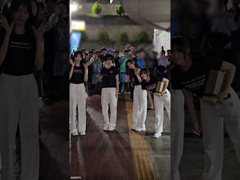 QWER 퇴근길 한양대학교 공학인의 밤 250516 by reBirth #qwer#한양대학교#공학인의밤#쵸단#마젠타#히나#시연