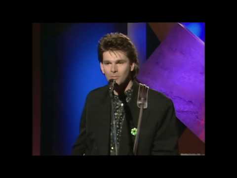 Niklas Strömstedt - Om (Trekvart '90)