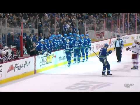 Canucks vs Coyotes - Highlights - 12/22/14 - HD