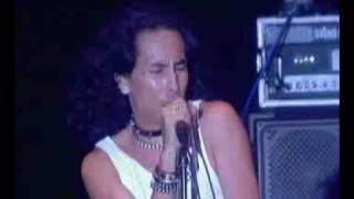 Download lagu Search - Pelesit Kota (Konsert Live Evolusi 2004 di Stadium Negara) mp3