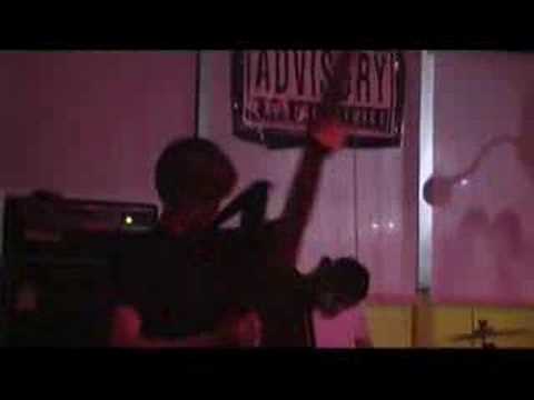 Mae - "From Toledo To Tokyo" DVD Preview