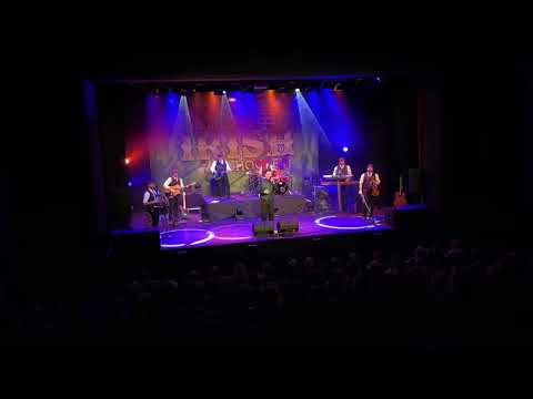 Gary Gamble - Ramblin' Rover (Live in Scotland)