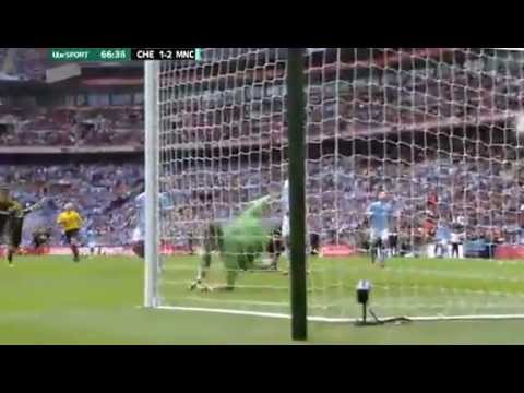 Amazing Demba Ba goal vs Manchester City 14/04/2013