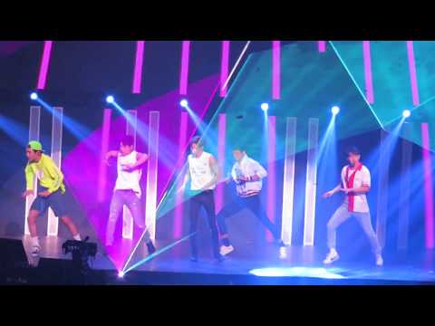 170805 SHINee View @SMTown in HONG KONG 2017