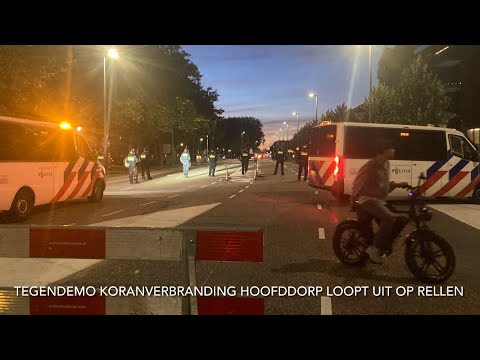 Rellen in Hoofddorp - Tegendemo Koranverbranding keert zich tegen de politie 