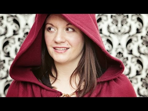 How to sew a Fast Hooded cape