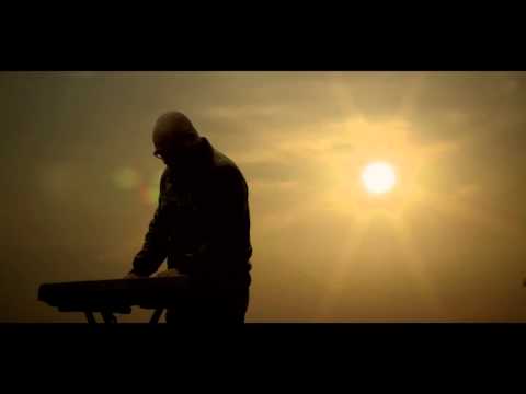download lagu mp3 mp4 Reflejos De Luz, download lagu Reflejos De Luz gratis, unduh video klip Reflejos De Luz