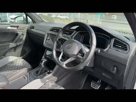Volkswagen Tiguan 2023 R-LINE PETROL PLUG IN HYBRI - Image 2