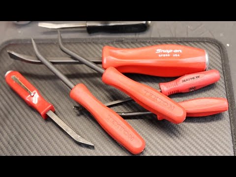 Tekton Mini Pry Bars: 1/4" shafts, 30 & 50 degree bends on 6.5" tool with large hard handles. $19!