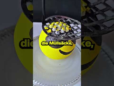 Ich räumte gerade meine Garage auf, als mein Nachbar hereinstürmte, auf mich zeigte und schrie:...