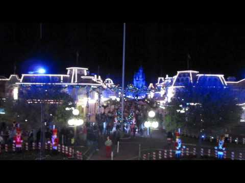 Highlights of Mickey's Christmas Party at Walt Disney World 2009