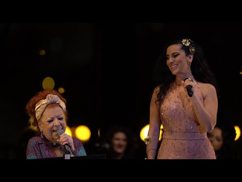 Aline Calixto feat. Beth Carvalho - Samba de Arerê/ Vou Festejar/ Coisinha do Pai (ao vivo)