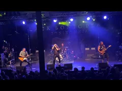 Black Sonic Pearls - Buried in 4 Walls (live Regensburg 04.07.2025)