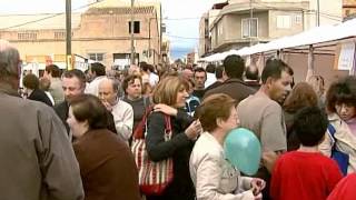 preview picture of video 'TouristInfo Riba-roja: XII Feria del Comercio de Ribarroja del Turia. Reportaje de Tele Riba-roja'