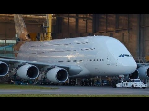 10 Avions de Taille Anormale