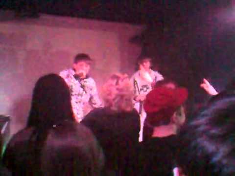 NeFormat_[DyJoik,_MD]_-_Мы_никогда_не_умрём.480.mp4