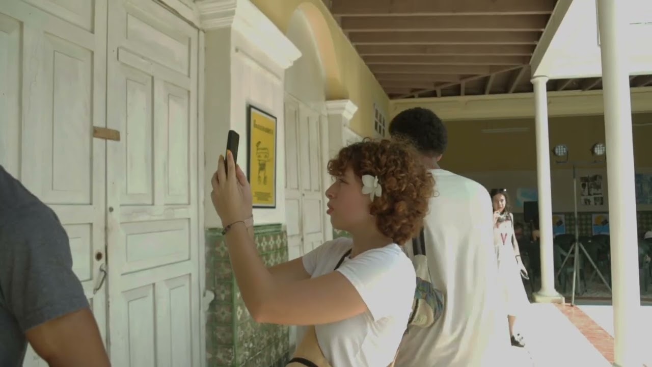 Exposición “Carteles clásicos restaurados del cine cubano”