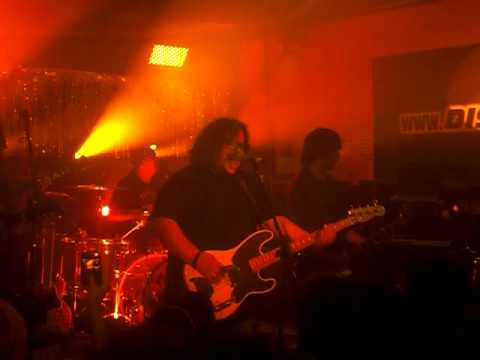 Tomates Fritos - Aunque Me Falle tu Querer (En Vivo desde Discovery Bar)