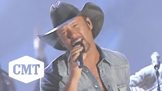 Tim McGraw Performs &quot;Real Good Man&quot; at the 2003 CMT Flameworthy Awards | CMT