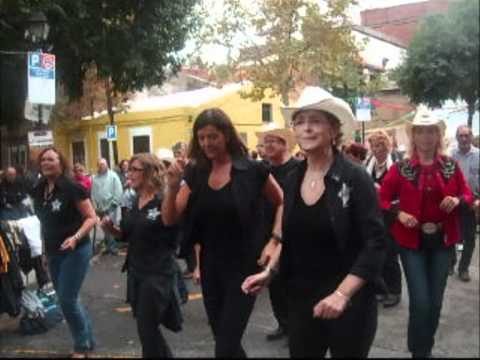 CUMBIA SEMANA 1ª TROBADA DE COUNTRY LINE DANCE DE LES -CORTS-BARCELONA.wmv