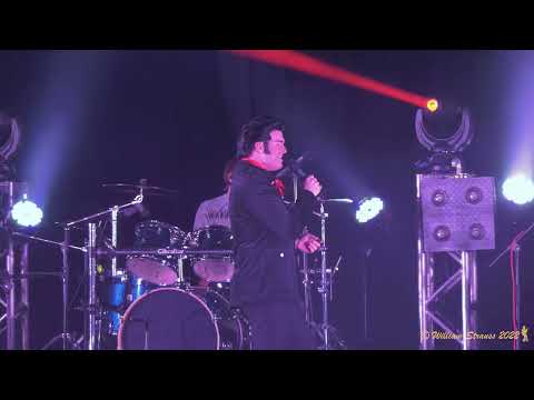 Ben Thompson - "Working On Opening To Girl Happy"