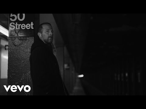 Sometimes She Stays - Kip Moore