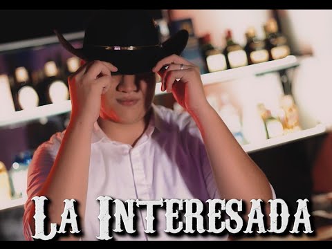 LA INTERESADA - Julián Romero Artista  (Video Oficial)