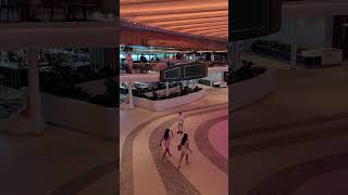 Harp music on Royal Caribbean Star of the Seas Promenade #staroftheseas