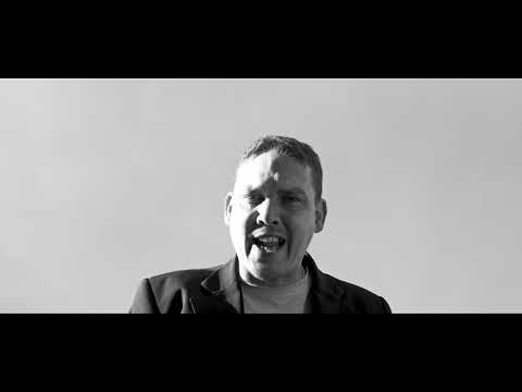 Paco × Mani Deïz : Mode Avion